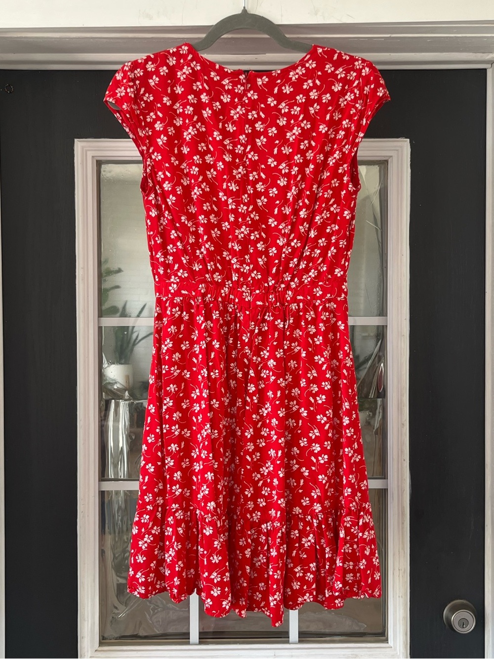 J.Crew Mercantile red floral faux-wrap dress with a ruffled hem - Picture 5 of 15